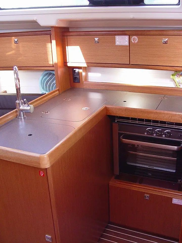 Bavaria Cruiser 34 - 