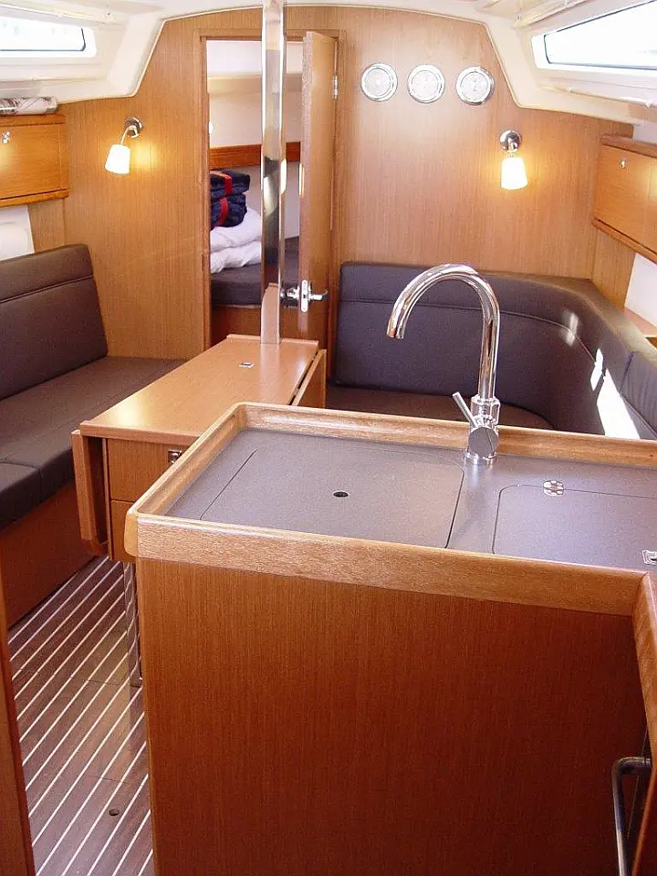 Bavaria Cruiser 34 - 