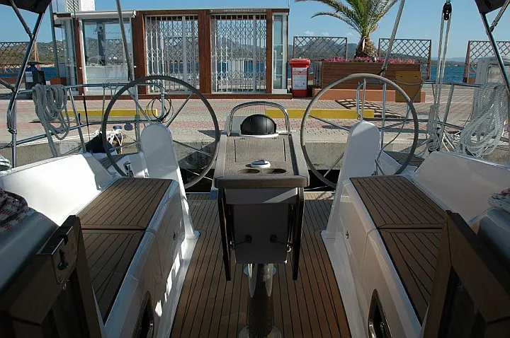 Bavaria Cruiser 34 - 