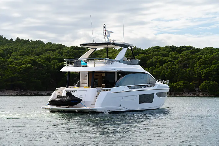 Azimut 68 Fly - 