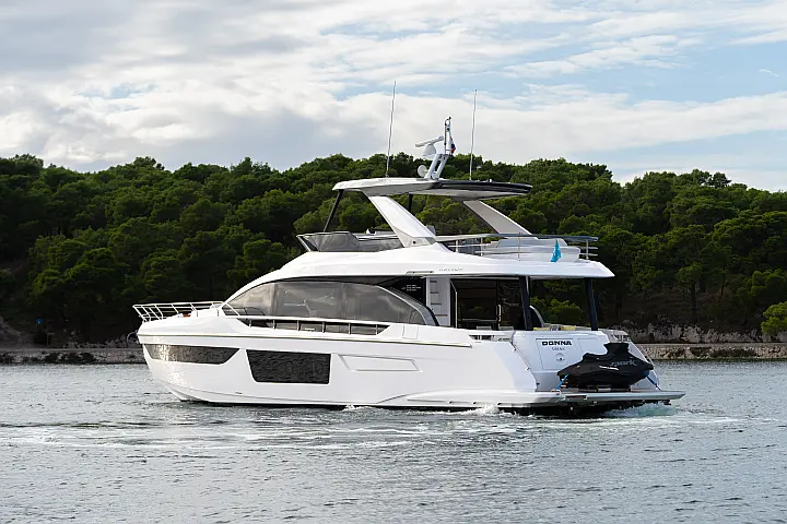 Azimut 68 Fly - 