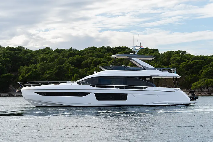 Azimut 68 Fly - 