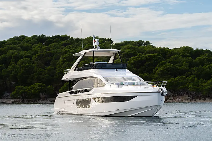 Azimut 68 Fly - 