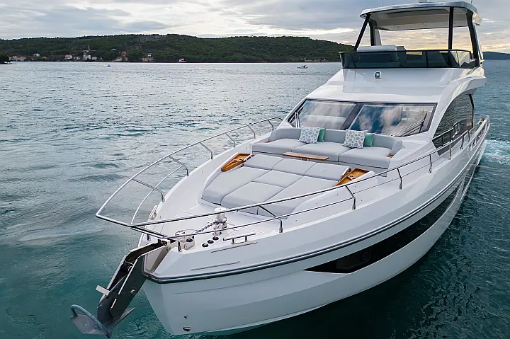 Azimut 68 Fly - 