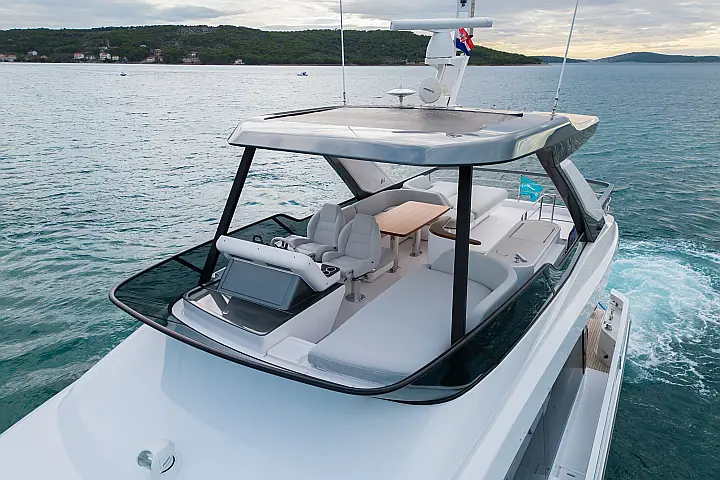 Azimut 68 Fly - 