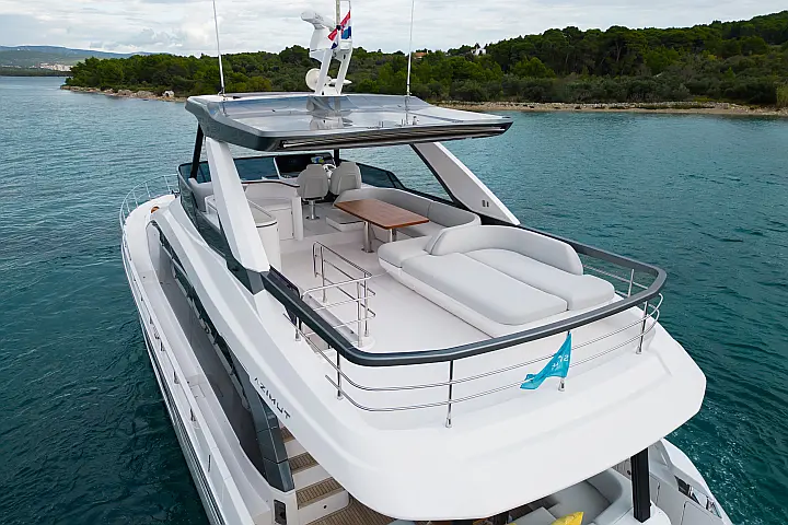 Azimut 68 Fly - 