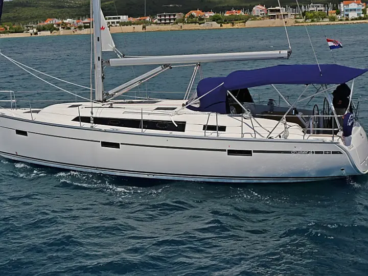 BAVARIA C 41 BT - 