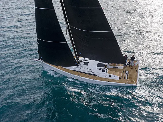 Grand Soleil 44