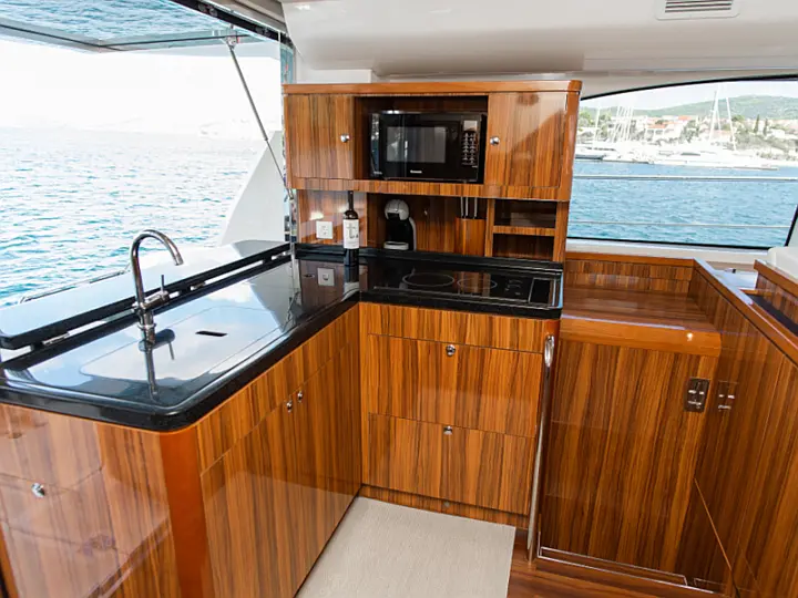 Aquila 44 Power catamaran - 