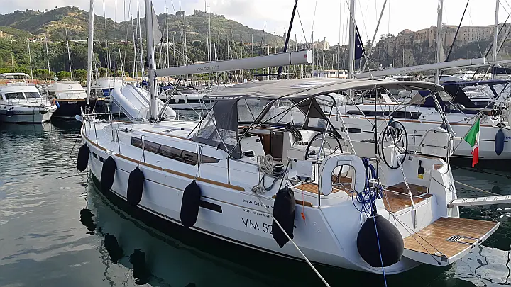 Sun Odyssey 519 - 