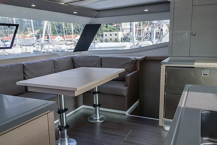 Helia 44 (4 cabs) - 