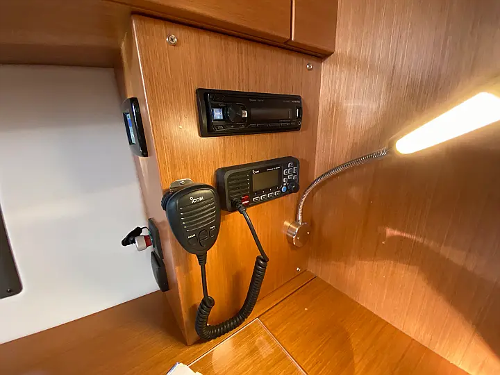 Bavaria C42 - 