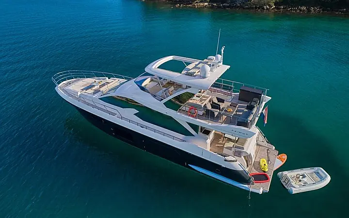 Azimut 72 - 