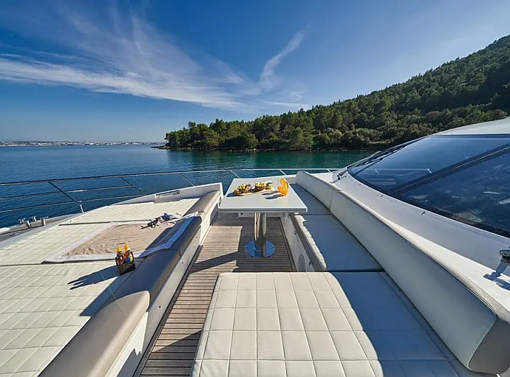 Azimut 72 - 