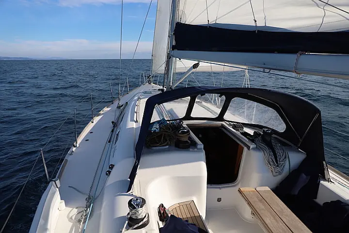 Dufour 44 Performance - 