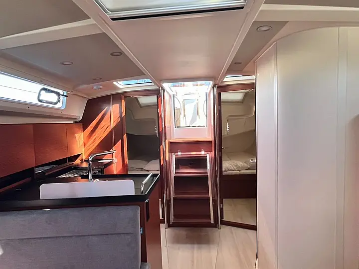 Hanse 418 - 