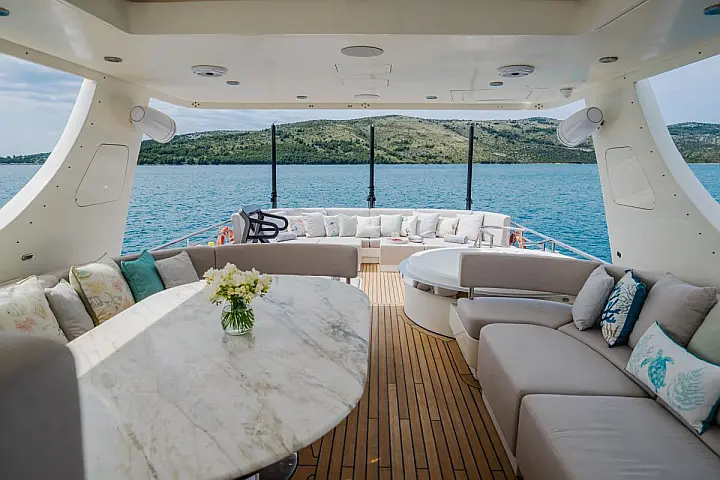 Luxury Motor Yacht - 