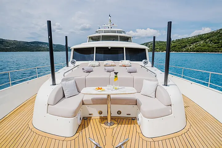 Luxury Motor Yacht - 