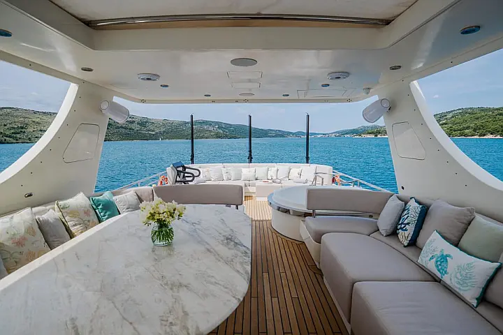 Luxury Motor Yacht - 