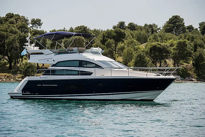 Fairline Squadron 42 - 