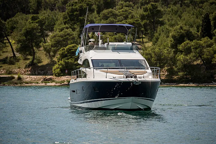 Fairline Squadron 42 - 