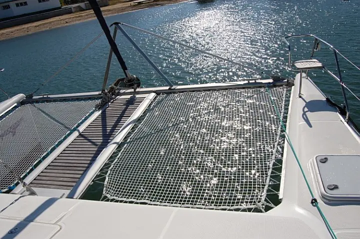 Voyage 440 (2003) - 