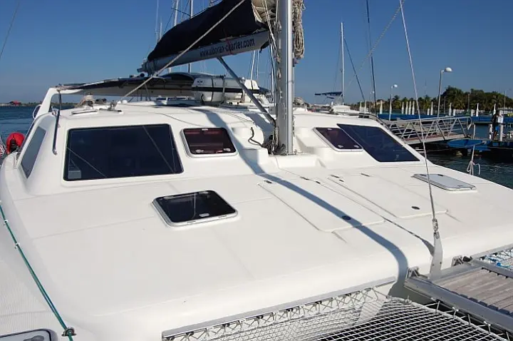 Voyage 440 (2003) - 